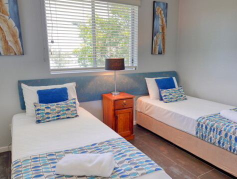 Coolum Penthouse 3 bedroom singles
