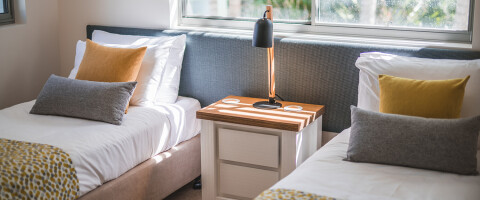 4 bedroom villa single bedroom