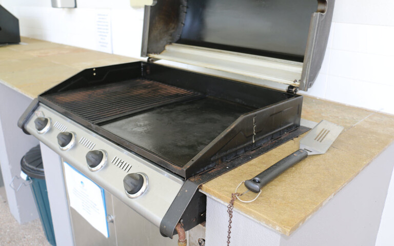 Guest BBQ area by the pool